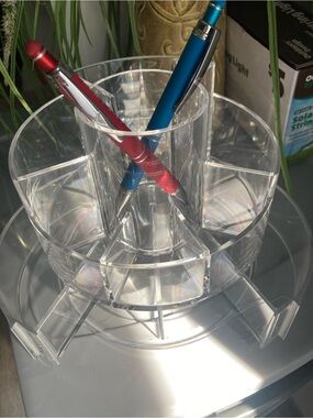 Clear Rotating Desk Organizer - Acrylic Pen and Accessory Holder